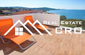 Extraordinary apartment villa with sea view near Rogoznica, for sale (5)