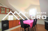 Furnished two-bedroom apartment with a sea view, for sale (6)