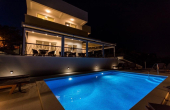 Wonderful luxurious villa with swimming pool and sea view, for sale (2)