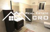 Opulent villa with a swiming pool and beautiful sea views, for sale (12)