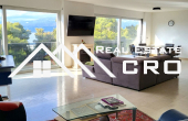 Opulent villa with a swiming pool and beautiful sea views, for sale (6)