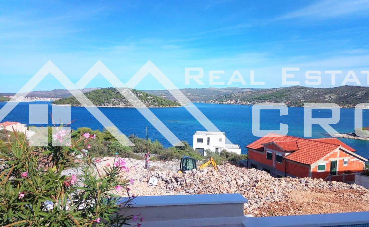 Modern, new construction villa with a beautiful sea view, near Rogoznica, for sale