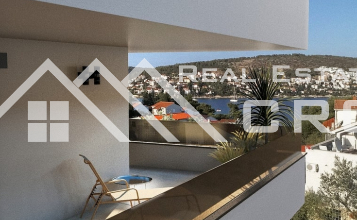 Nekretnine Čiovo - Moderni penthouse apartman s tri sobe, smješten u blizini mora i plaže, na prodaju