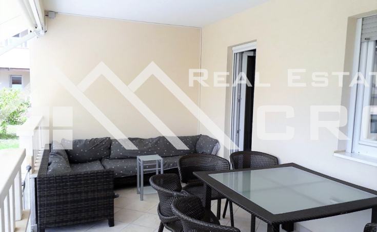 Fully furnished apartment with a large terrace and sea view, for sale (1)