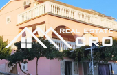 Fully furnished house boasting sea views, in a charming area near a beach, for sale (1)