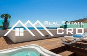 Fully furnished luxury villa with three floors, placed near the sea and a beach, for sale (1)_1_11zon