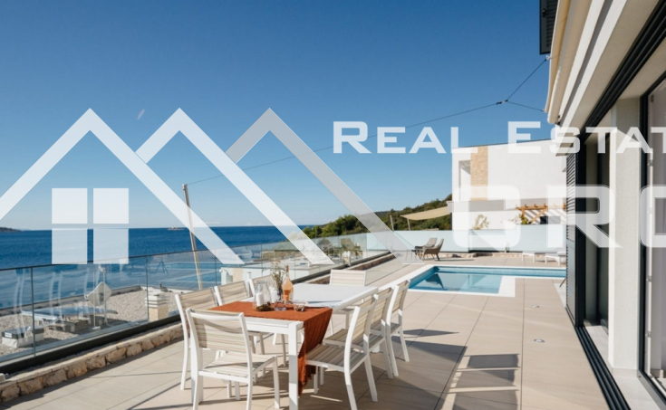 Trogir properties - Luxurious newly built villa with a swimming pool and open sea views, surroundings of Trogir, for sale