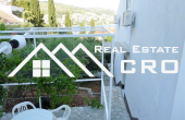 Apartment house in a great location, close to the sea and beaches, for sale (12)