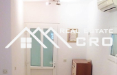 Furnished two-bedroom apartment, in a quiet area, for sale (3)