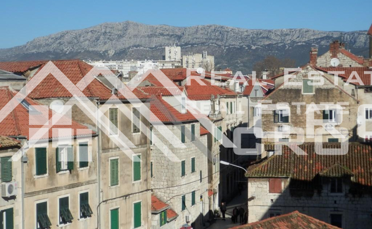 Apartment-for-sale-situated-in-exclusive-location-in-Split-4
