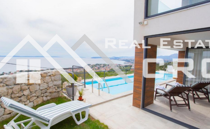 Two modern villas with swimming pools, on a spacious plot with a beautiful sea view, surroundings of Split, for sale (14)