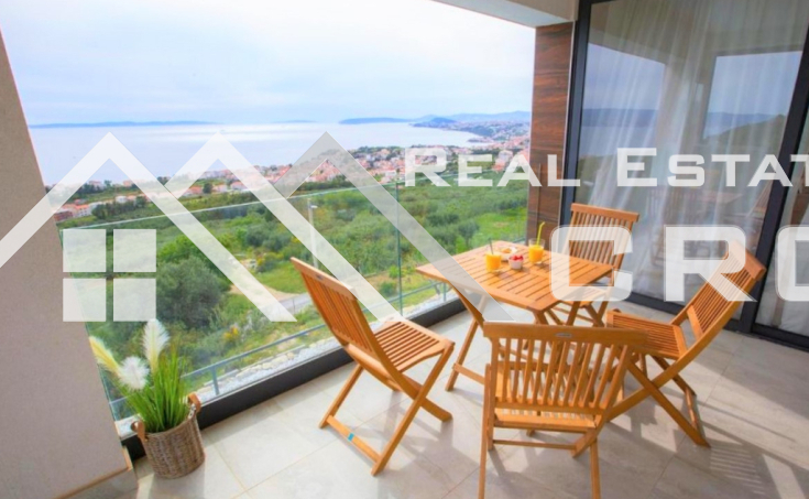 Two modern villas with swimming pools, on a spacious plot with a beautiful sea view, surroundings of Split, for sale (15)