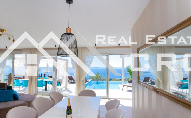 Two modern villas with swimming pools, on a spacious plot with a beautiful sea view, surroundings of Split, for sale (8)