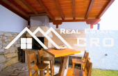 Two modern villas with swimming pools, on a spacious plot with a beautiful sea view, surroundings of Split, for sale (17)