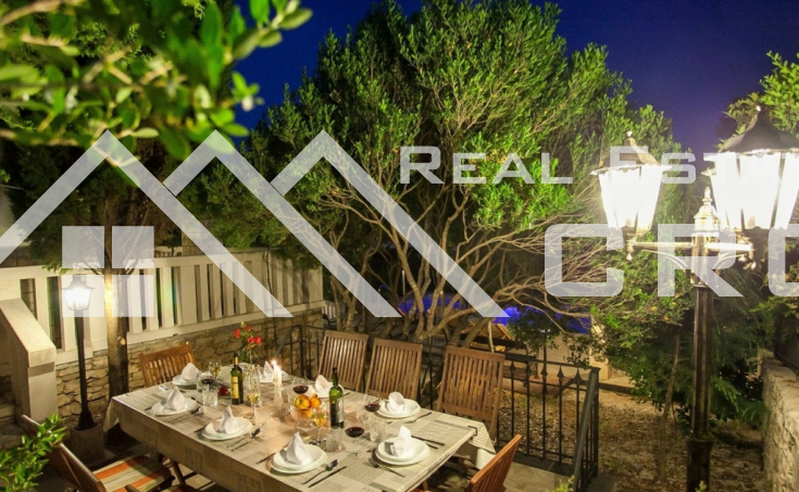 Furnished stone villa placed first row to the sea, in a charming bay, for sale (1)