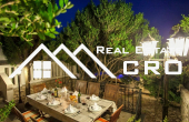 Furnished stone villa placed first row to the sea, in a charming bay, for sale (1)