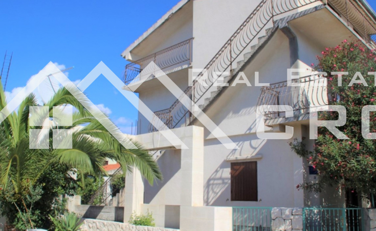 Apartment house in the first row to the sea, near Trogir, for sale (5)