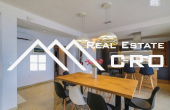 Luxurious three-floor villa with a heated pool, boasting beautiful sea views, for sale (11)