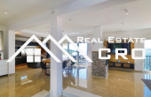 Luxurious three-floor villa with a heated pool, boasting beautiful sea views, for sale (5)