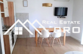 Apartment house in an excellent location, first row to the sea, for sale (3)