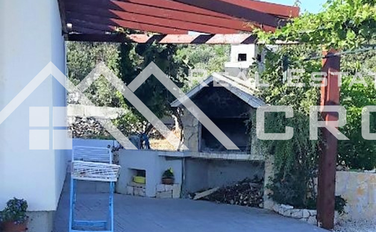 Lovely cottage on a spacious plot with a sea view, surroundings of Rogoznica, for sale (10)